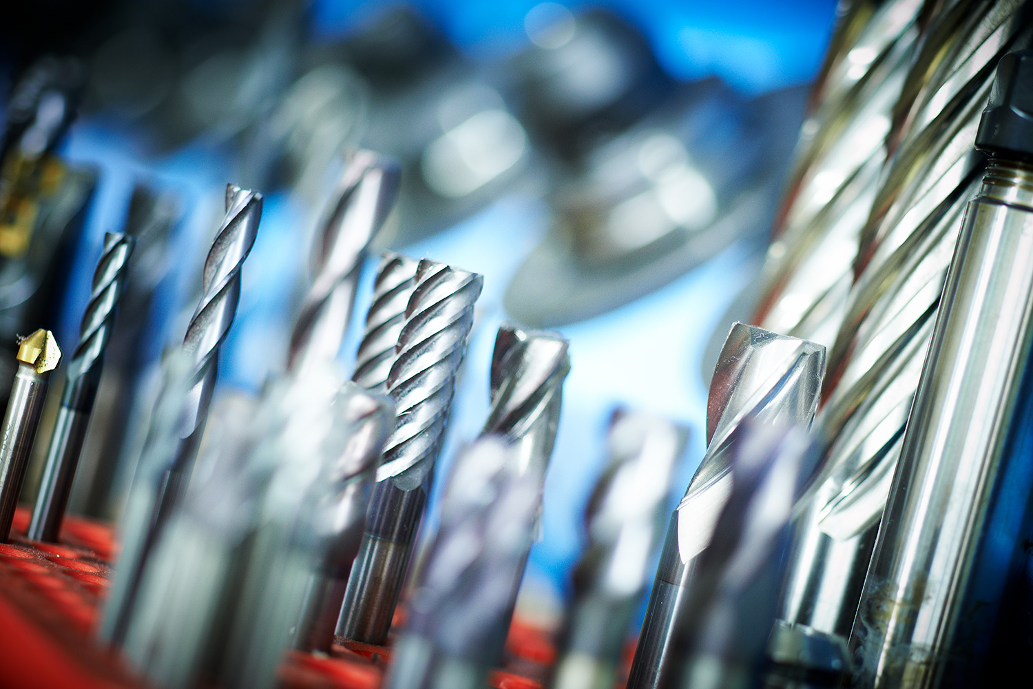 Variabel einsetzbare Werkzeuge | MaSch-Tec Unsere Werkzeuge sind variabel einsetzbare 30-in-1-Werkzeugmodelle, die Ihnen die Umrüstung Ihrer Maschinen deutlich erleichtern.